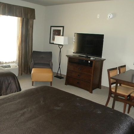 Teddy'S Residential Suites Watford City Экстерьер фото