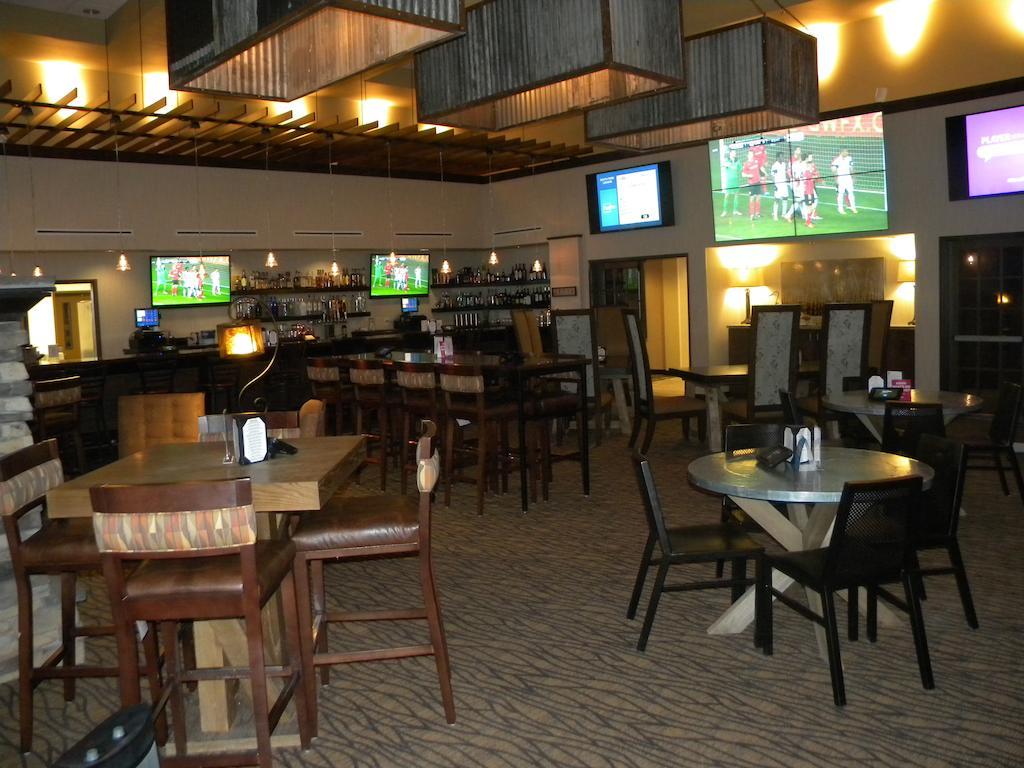 Teddy'S Residential Suites Watford City Экстерьер фото